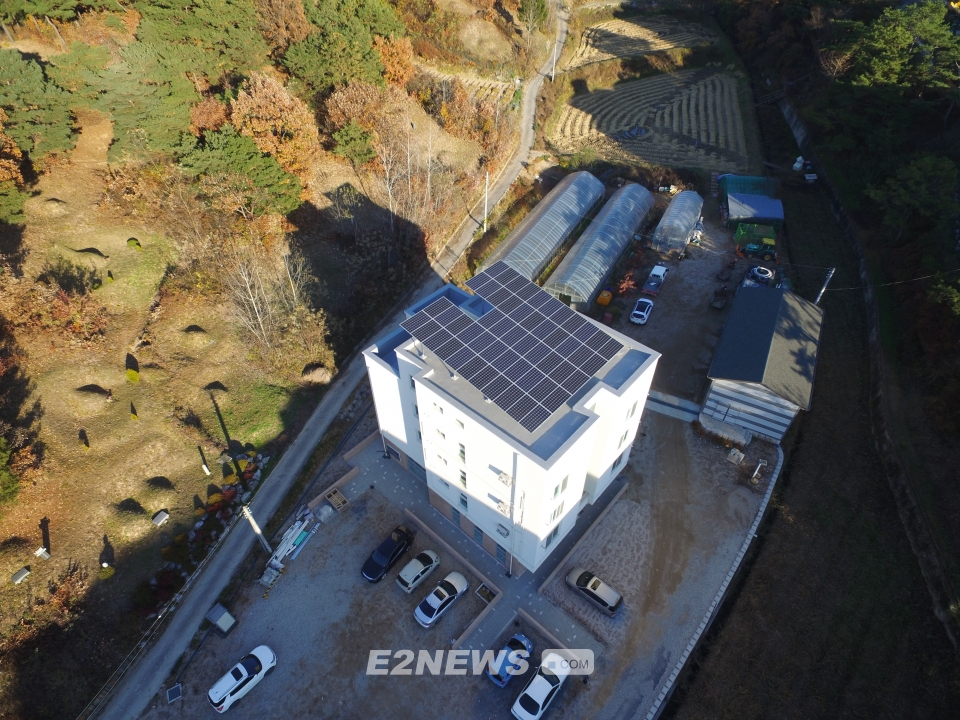 ▲해줌에서 시공한 20kW급 건물형 태양광발전소.