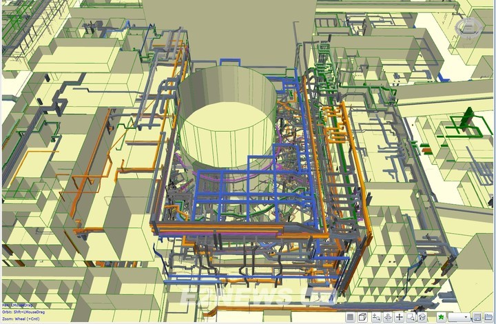 ▲한전기술 KCMS 3D로 구현된 ITER TOKAMAK(핵융합에 필요한 중수소와 삼중수소의 고온 플라스마를 발생시키는 장치) COMPLEX 모델.