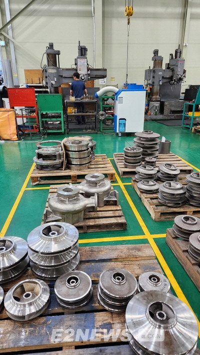 ▲다양한 고효율 펌프류를 생산하는 그린텍의 제조공장 모습.
