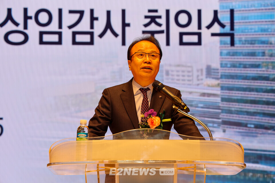 김문호 한전KDN 상임감사가 취임식에서 향후 계획을 밝히고 있다.