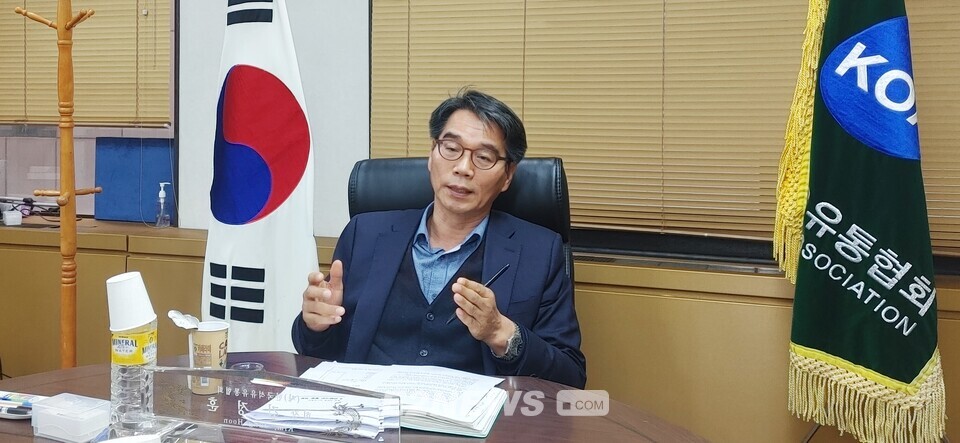 박현동 부회장이 올해 사업계획에 대해 설명하고 있다. 
