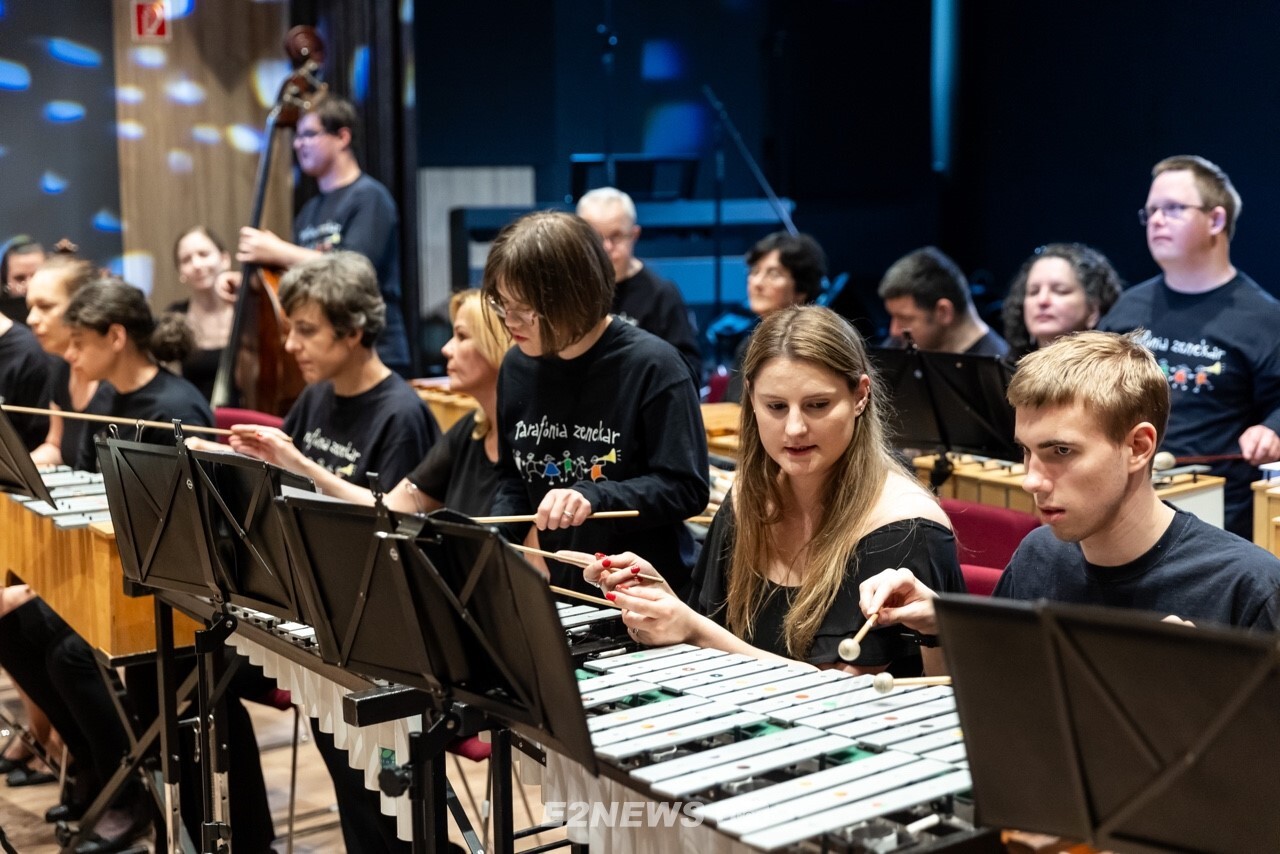 SK이노, 헝가리서 발달장애인 음악축제 개최 < 기업·ESG < 산업 < 기사본문 - 이투뉴스