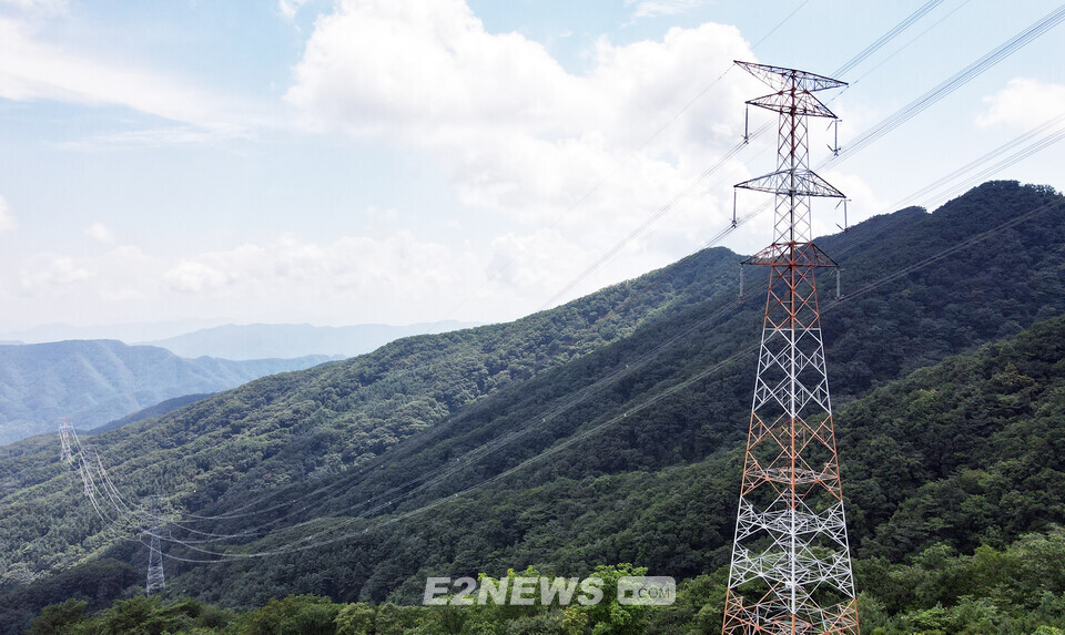 강원권에서 수도권으로 연결된 345kV 송전선로