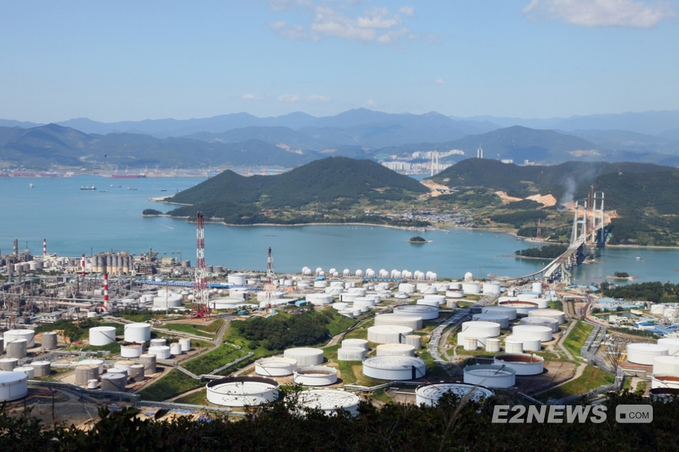  여수국가산업단지 전경. ⓒE2 DB