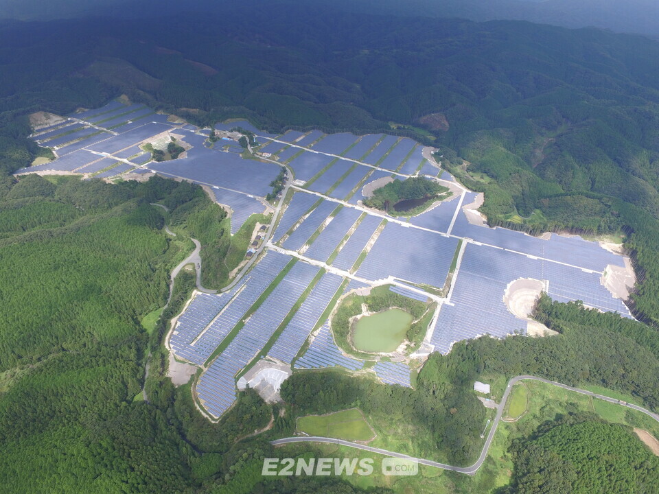 54MW규모 일본 히타치 태양광발전소는 에디슨전기가 기술지원을 담당했다.