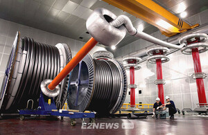 텐덤 태양광셀·HVDC·SMR 초혁신경제 프로젝트로 육성 - 뉴스 썸네일 이미지